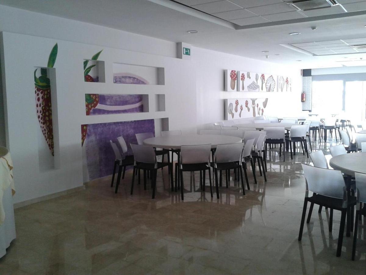 Complejo Turistico Marina Rey Apartment Вера Екстериор снимка